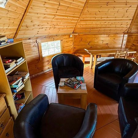 Fossatun Camping Pods & Cottages - Sleeping Bag Accommodation 외부 사진